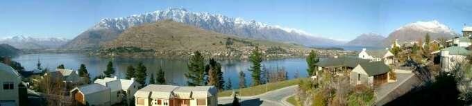 Bed and Breakfast at Lake Vista in Queenstown - Winter panorama